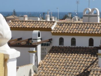 ***CHALET 6/8 PAX*PLAYA DE LA ZENIA*FAMILIAS/GRUPOS**OFERTA**300€ SEMANA HASTA 15 JUNIO 300€***OFERTA***