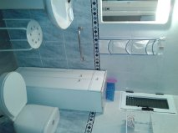 ba&ntilde;o