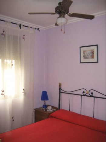 Bonito apartamento urb. el palmar (6)