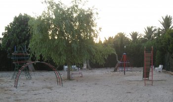 Bonito apartamento urb. el palmar (3)