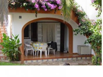 Bungalow a 50 mts de la playa de arena (6)