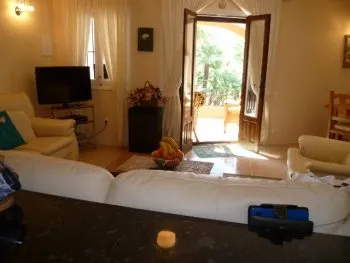 Bungalow en urbanizacion pequeña y tranquila (4)