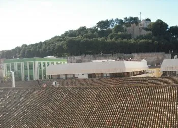 Alquilo piso totalmente céntrico en denia cerca de la playa. (2)