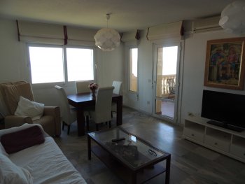Alquiler de apartamento 1ª linea (2)