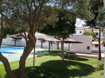 jardin piscina