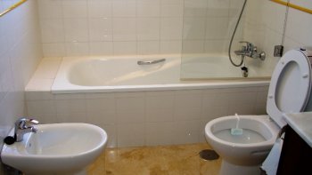 Apartamento de lujo en una excelente ubicación con vistas al mar (5)