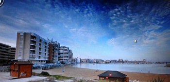 Alquiler ático 2 dorm, a 50 metros de playa. (7)