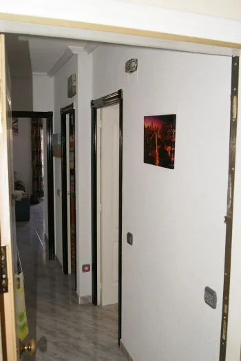 acceso a habitacion y baño