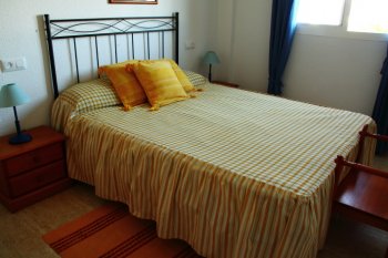 Apartamento junto al mar en el playazo de vera. (4)