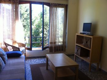 Apartamentos enfrente de la playa de Sta. Maria del Mar. (7)