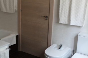 Baño 1 con bañera