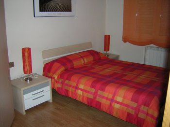 Acogedor y moderno piso de 2 habitaciones cerca de la playa (2)