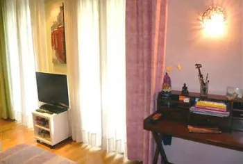 Apartamento por dias en barcelona 4 personas. sagrada familia.