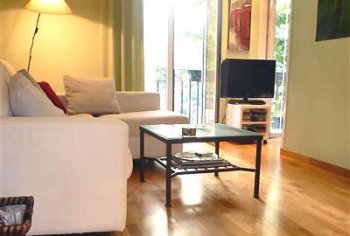 Apartamento por dias en barcelona 4 personas. sagrada familia. (3)
