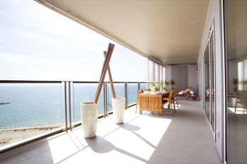 Apartamento con vistas al mar