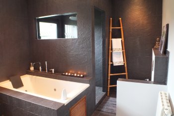 Espectacular casa con piscina privada y bonito jardin (5)