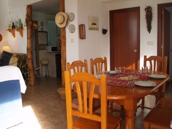 Preciosa casa en la sierra de cadiz ( benaocaz )para 6 personas