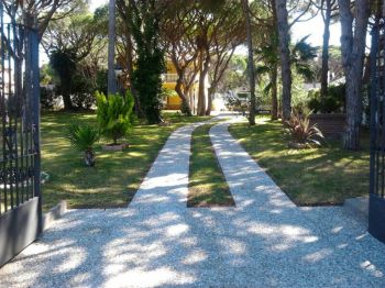 acceso interior