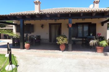 chalet vacacional con piscina, cerca de la playa la Barrosa