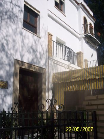 Agradable, luminoso y amplio piso de 3 dormitorios en Chipiona (2)