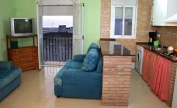 Apartamento junto a la playa