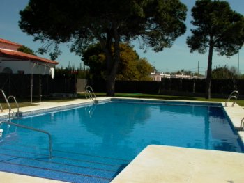 Chalet unifamiliar en parcela de 400 m en urbanizacion privada. 3 (2)