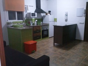 Casa de nueva construccion con piscina (4)