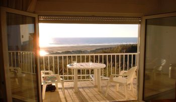 Apartamento con vistas al mar (3)