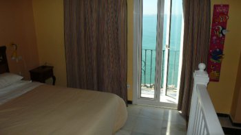 Alquilo apartamento vacaciones con vistas al mar 3 dormitorios (5)