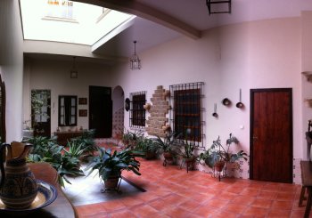 Se alquila apartamentos en casa historica (3)