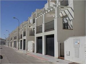 Luminoso y c�modo chalet nuevo en vejer de la frontera
