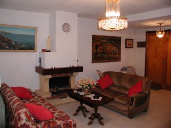 Laredo. Chalet con garaje y jardin. (2)