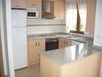 Apartamentos turÍsticos en la hayuela (2)