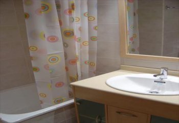 Precioso apartamento de 2 a 4 per. a 4 miuntos playa fenals. (5)