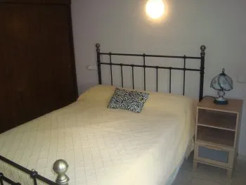 Apartamento increÍbles vistas, en zona muy tranquila y familiar de (7)