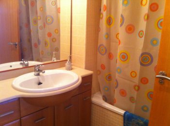 Apartamento con piscina para 6 personas (6)