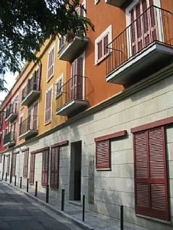 Precioso apartamento en el centro de tossa de mar (2)