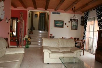 CASA CON VISTAS AL MAR, Y PICINA. (6)