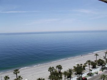 Apartamento 1º línea de la playa, para hasta 8 personas, con pisc (4)