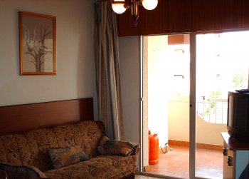 Apartamento en calahonda con piscina a 50m de la playa. (5)