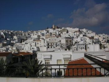 Estupendo piso de 3 dormitorios en salobrea (granada)