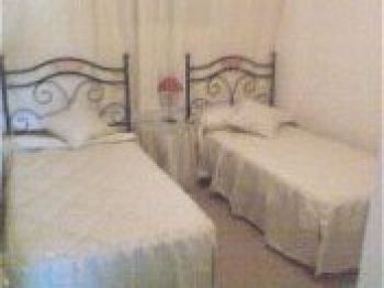 dormitorio doble, camas 90, armario empotrado 3 puertas