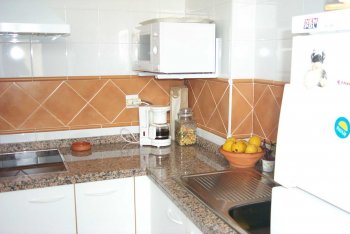 Casa en islantilla con jardín privado y vistas al golf (6)