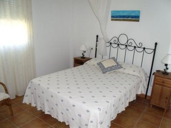 Casa en islantilla con jardín privado y vistas al golf (2)