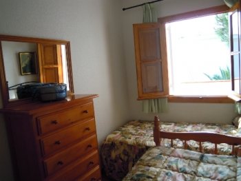 Dormitorio 3 camas