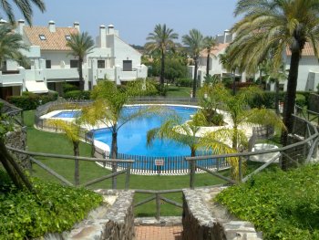 Alquilo chalet adosado islantilla (huelva) julio y agosto