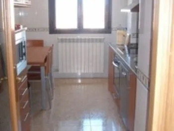 Atico para 8/10 adultos en jaca (3)
