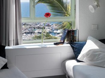 Apto. con vistas al mar (5)