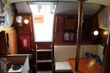 Barco velero Ketch 9.5 m (3)