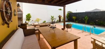 villa de lujo a 700 metros de la playa ,con piscina privada (5)